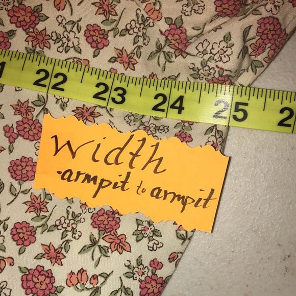 Retro Red Flowered Blouse XL - Picture 8 of 10